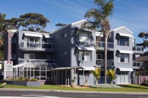Mollymook Cove Apartments, Mollymook